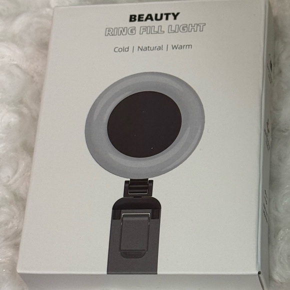 LED Ring Light with Phone Holder New in box - Picture 1 of 2